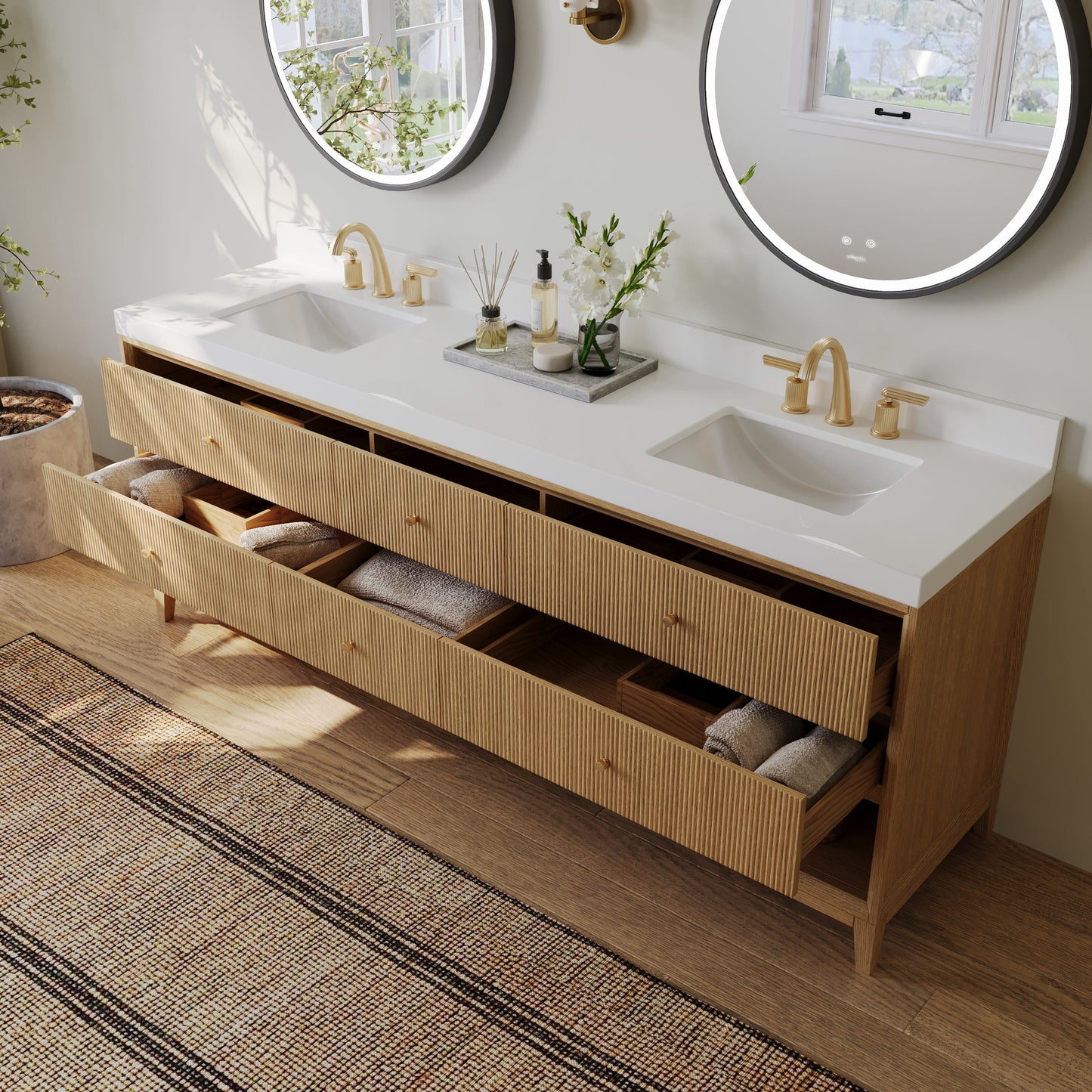 Momo 84" Bath Vanity Set