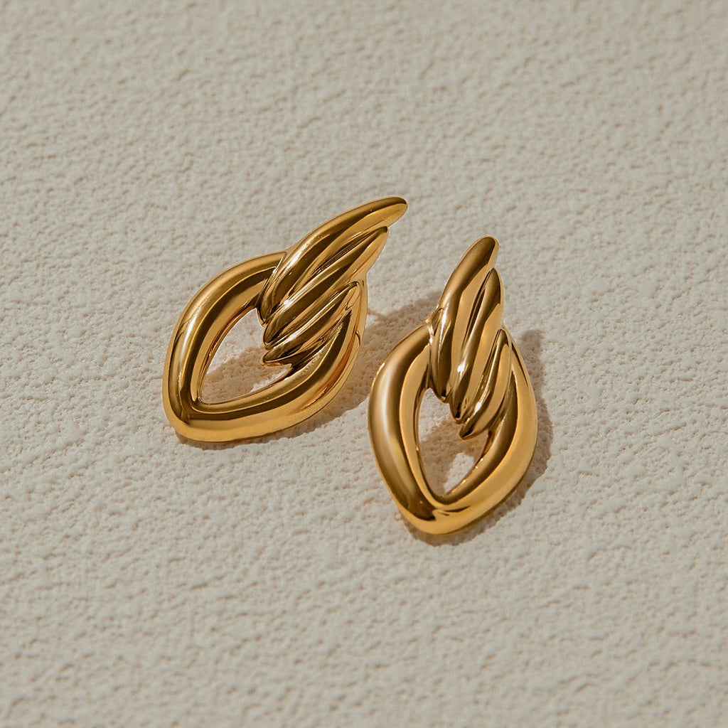 18K gold geometric diamond hollow design simple personality earrings