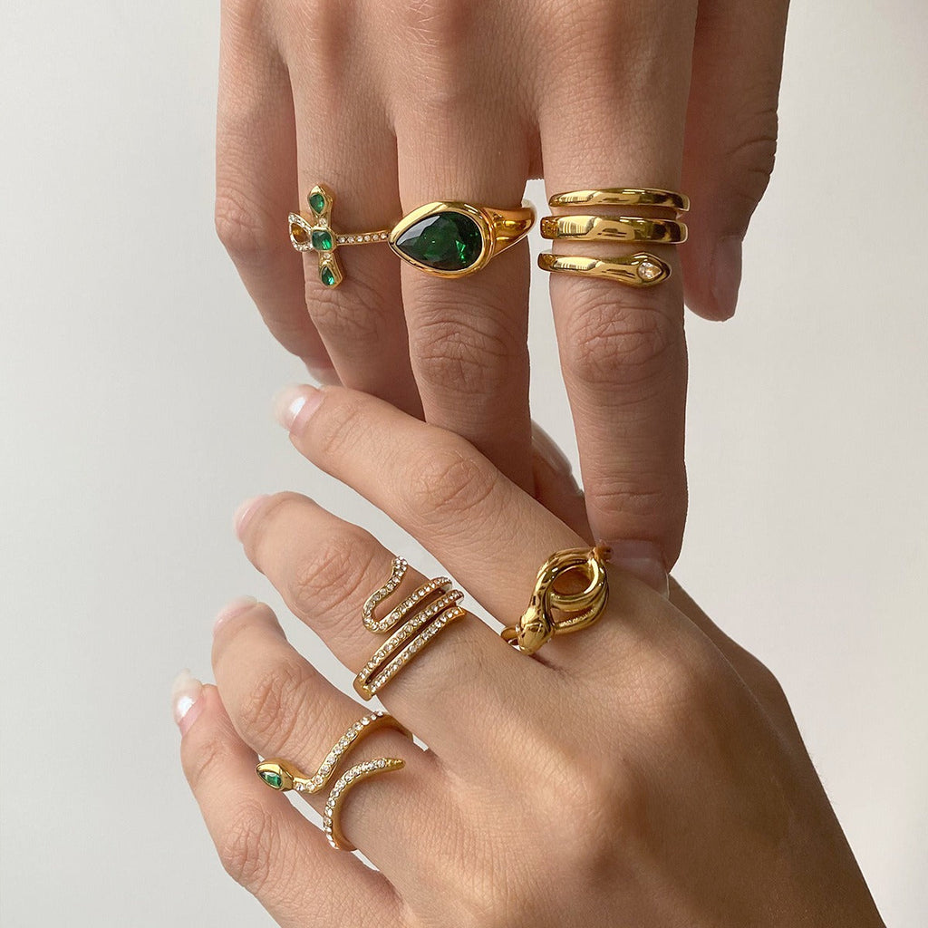 Light luxury snake ring