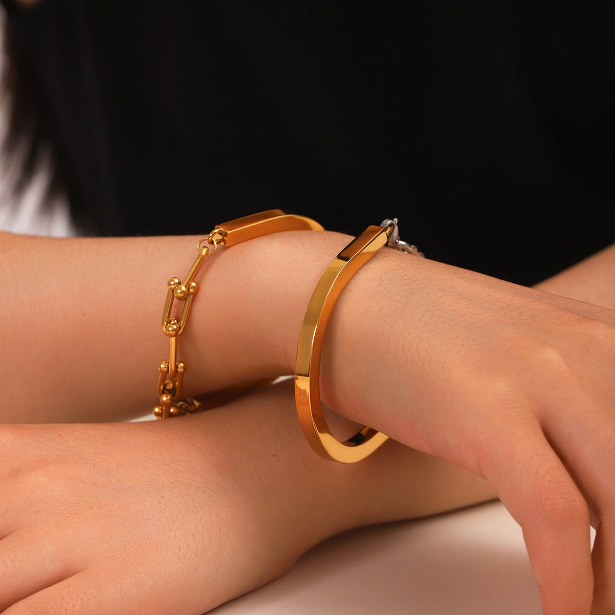 18K gold horseshoe buckle chain spliced U-shaped buckle bracelet