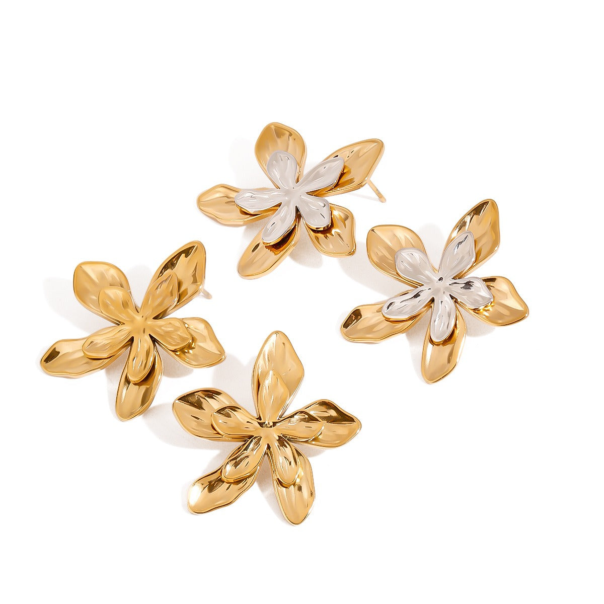 18K gold flowers with gold and silver color matching design exquisite and fashionable earrings