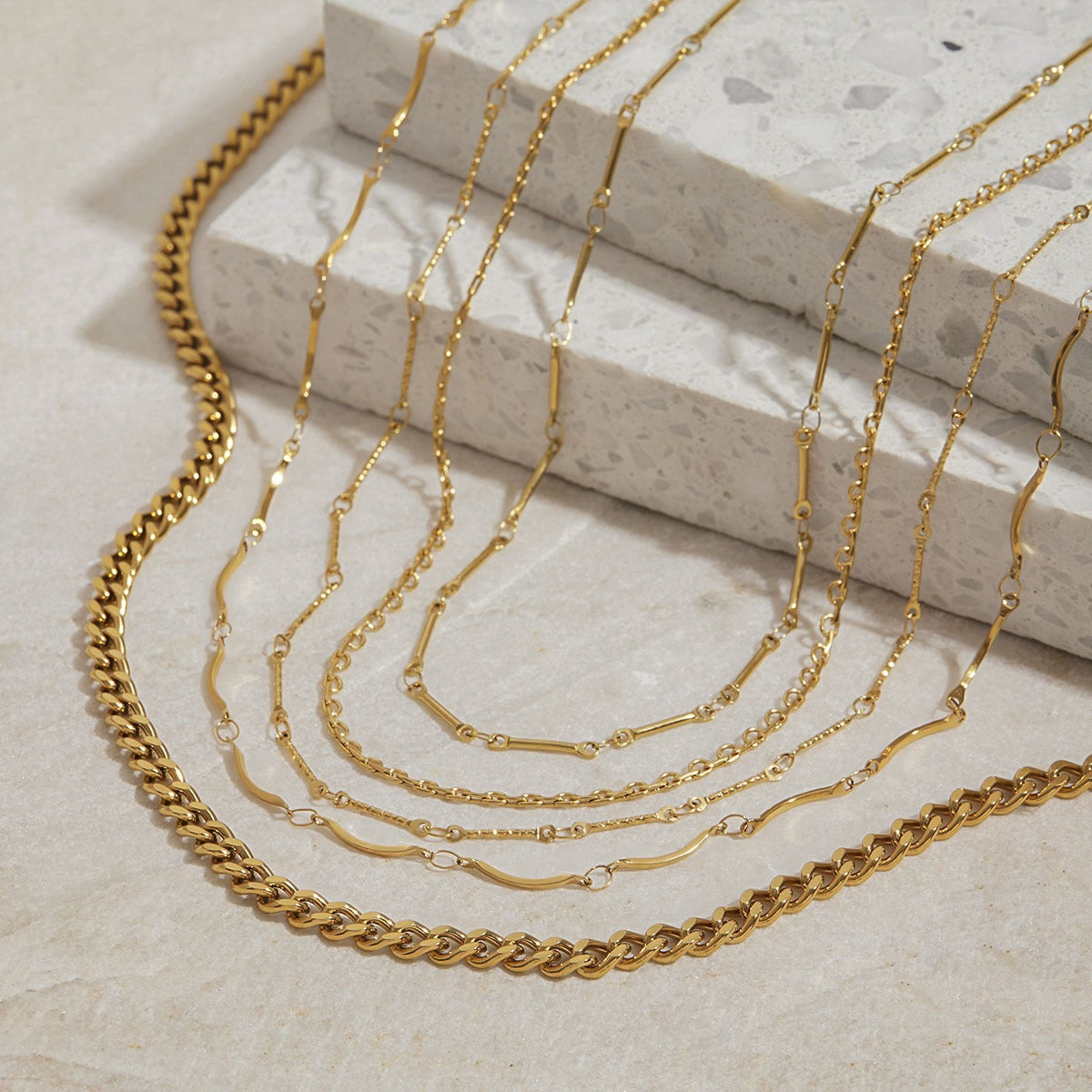 18K Gold Chain Design Exquisite Fashion Necklace