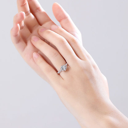S925 Sterling Silver Anemone Flower Moissanite Diamond Ring