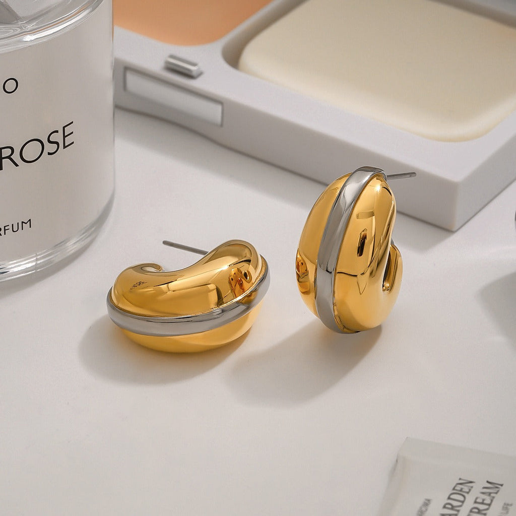18k gold teardrop-shaped earrings with gold and silver color matching design, simple and unique