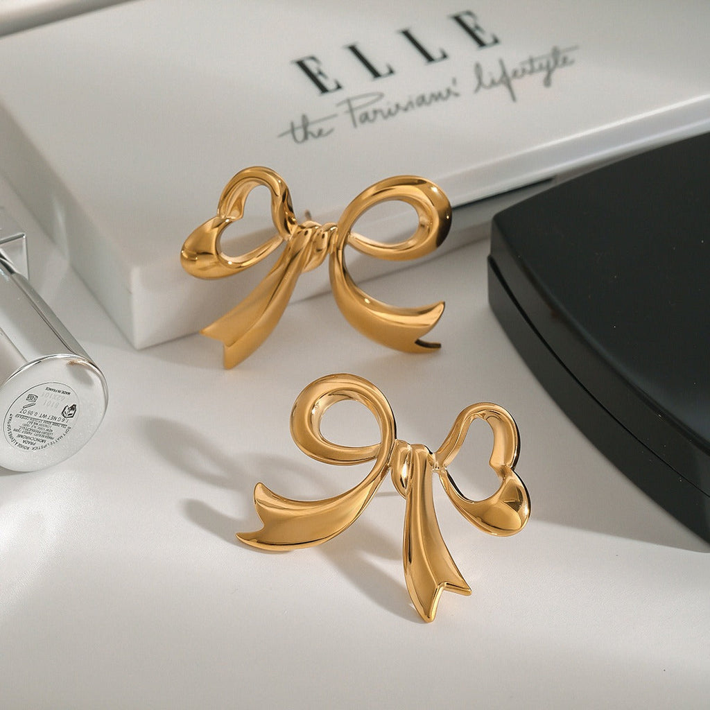 18k gold bow design exquisite and noble earrings