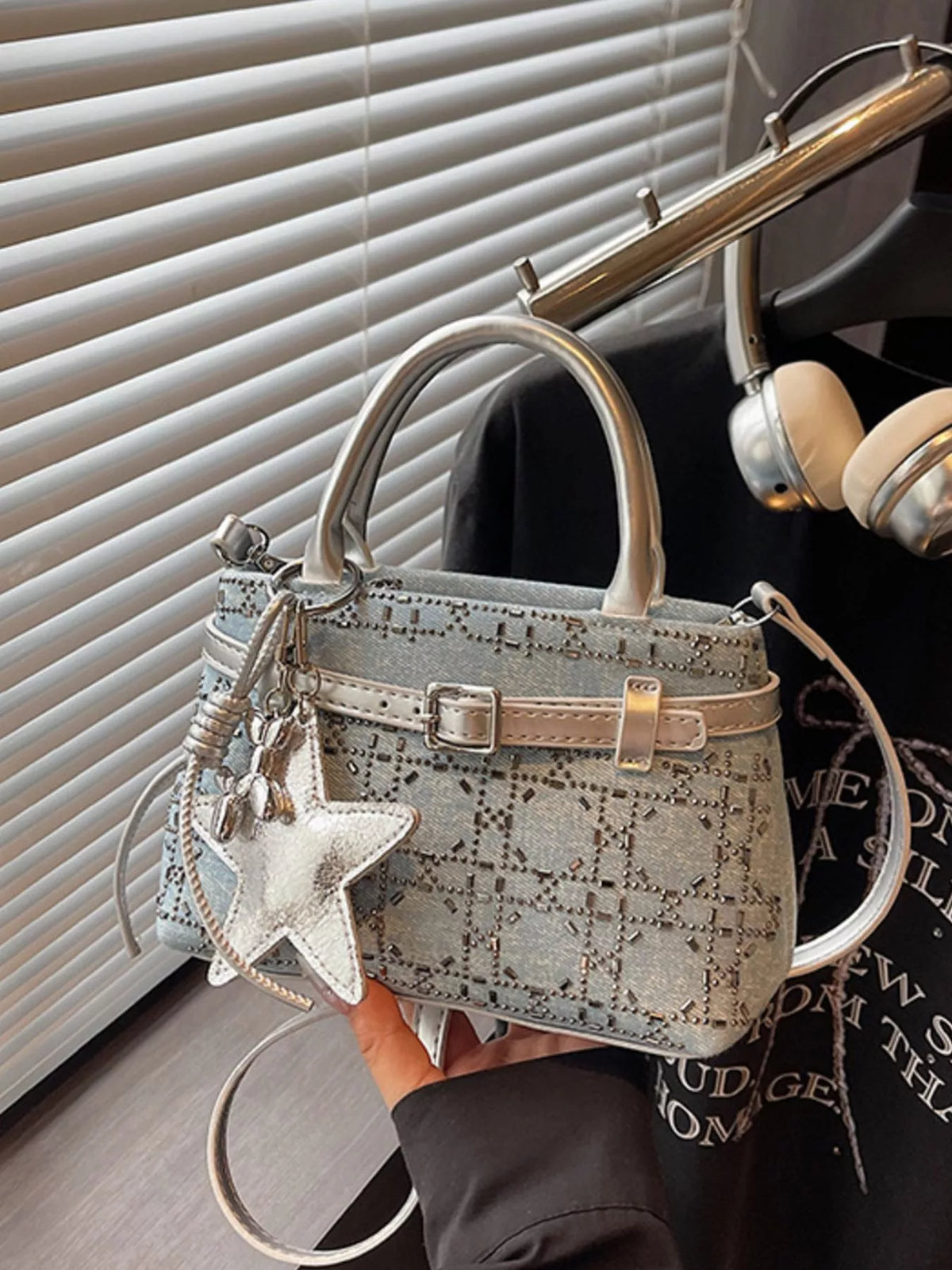 Texture Star Charm Crossbody Bag