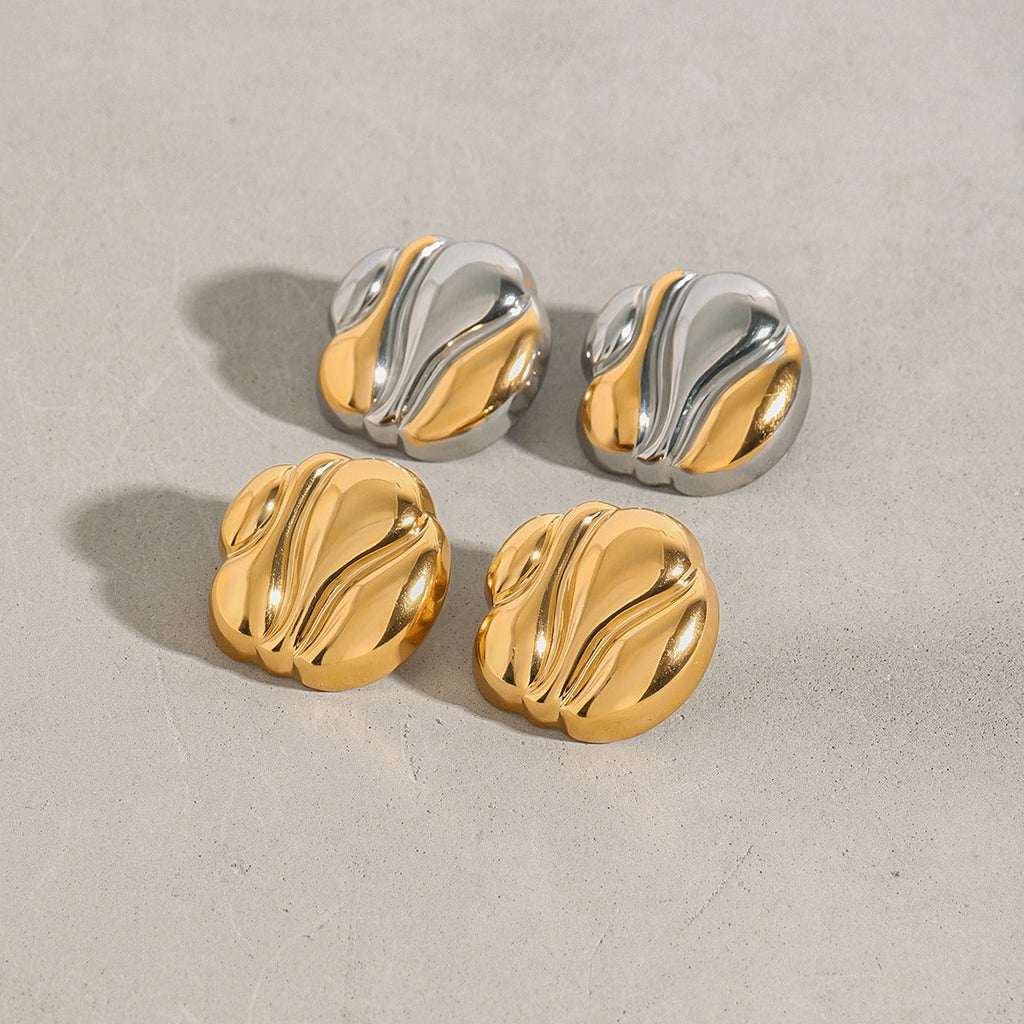 18k gold geometric shape with gold and silver color matching design fashionable and personalized earrings
