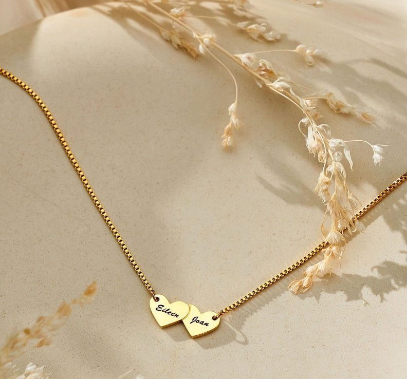 Heart-shaped interlocking custom name necklace