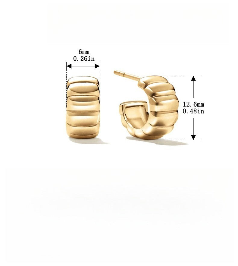 18K gold-plated, solid sterling silver C-shaped hoop earrings.