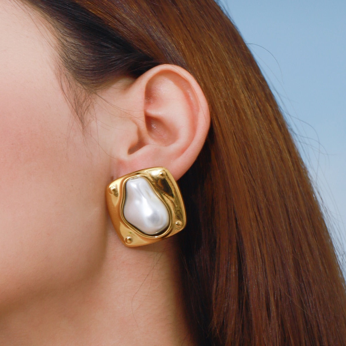18K gold geometric square inlaid irregular pearls exquisite design dazzling earrings