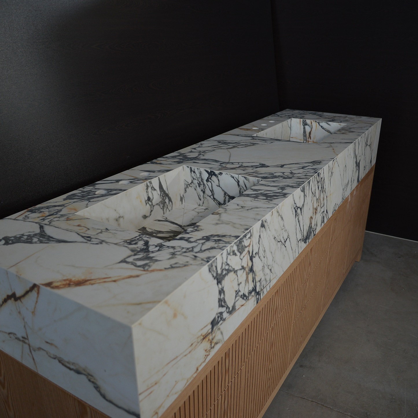 Porcelain Double Sink Corchia Gold - Italian Calacatta Marble