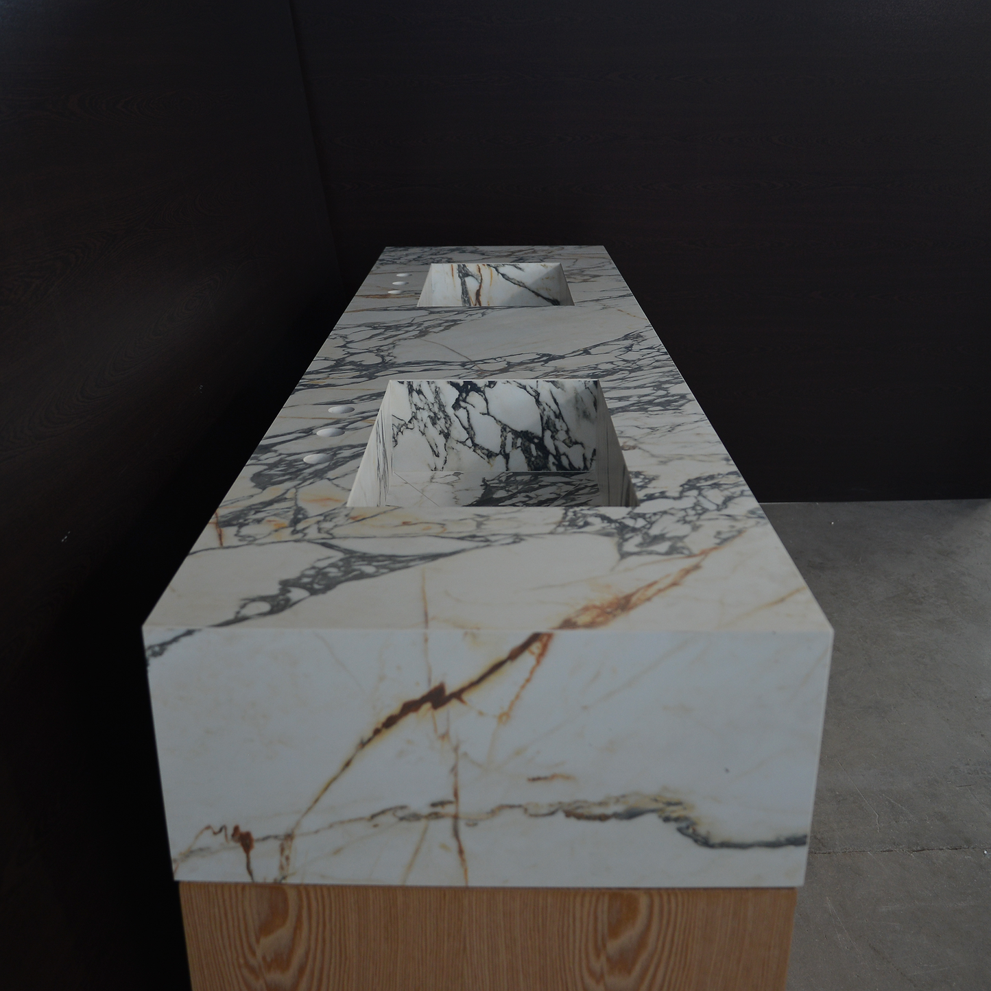 Porcelain Double Sink Corchia Gold - Italian Calacatta Marble