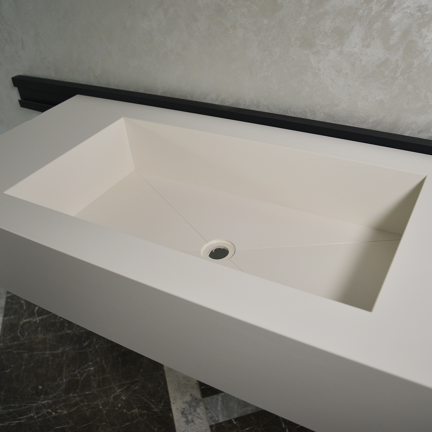 Absolute White Engineered Porcelain Handcrafted Sink with Scratch Resistant Finish
