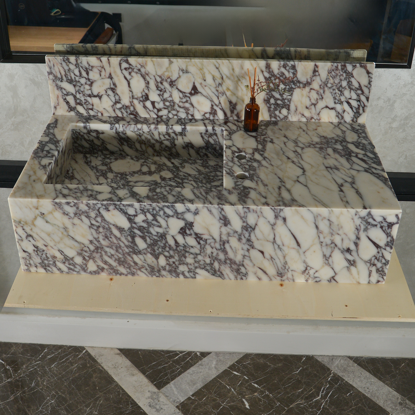 Burgundy Calacatta Viola Marble Sink - Handcrafted Artisanal
