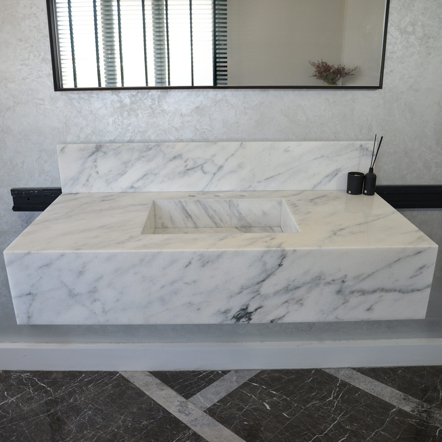 Calacatta Viola White Marble Handcrafted Sink - Sculptural Design