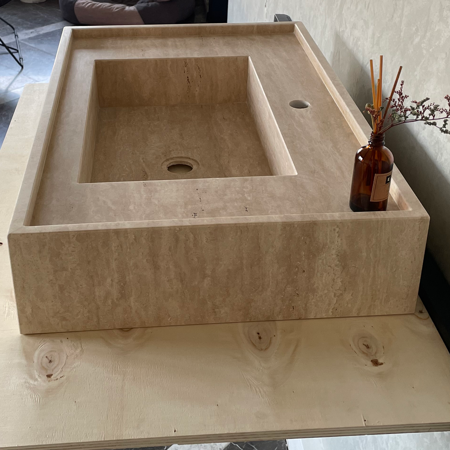 Travertine Handcrafted Vein-Cut Beige Custom Bathroom Sink Basin