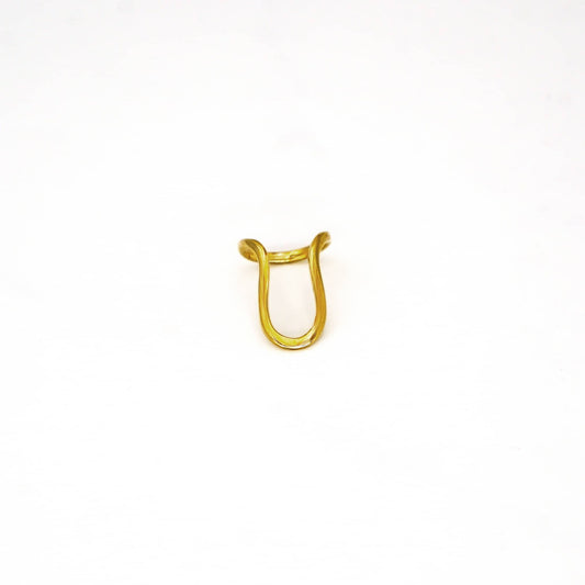 U-Shaped Wire Ring | Mila