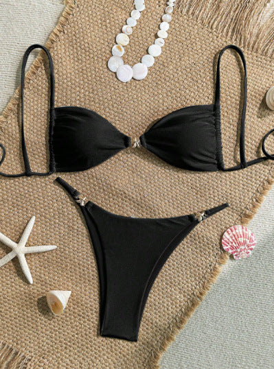 Popular String Shoulder Strap Lace up Sexy Bikini Women Triangle Cup Bikini Seaside Beach Spring