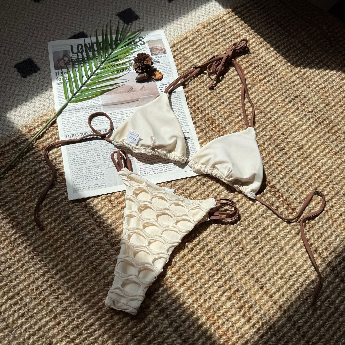 Sexy Backless Mesh Stitching Drawstring Strap Split Swimsuit Bikini Bikini