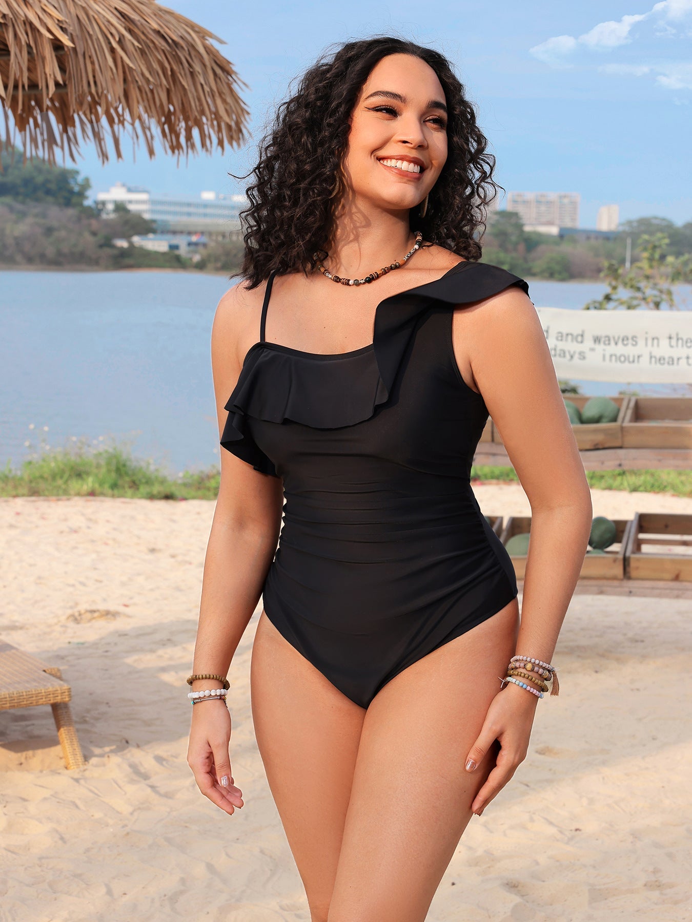 Sexy One Shoulder Lace Pleating One Piece Swimsuit