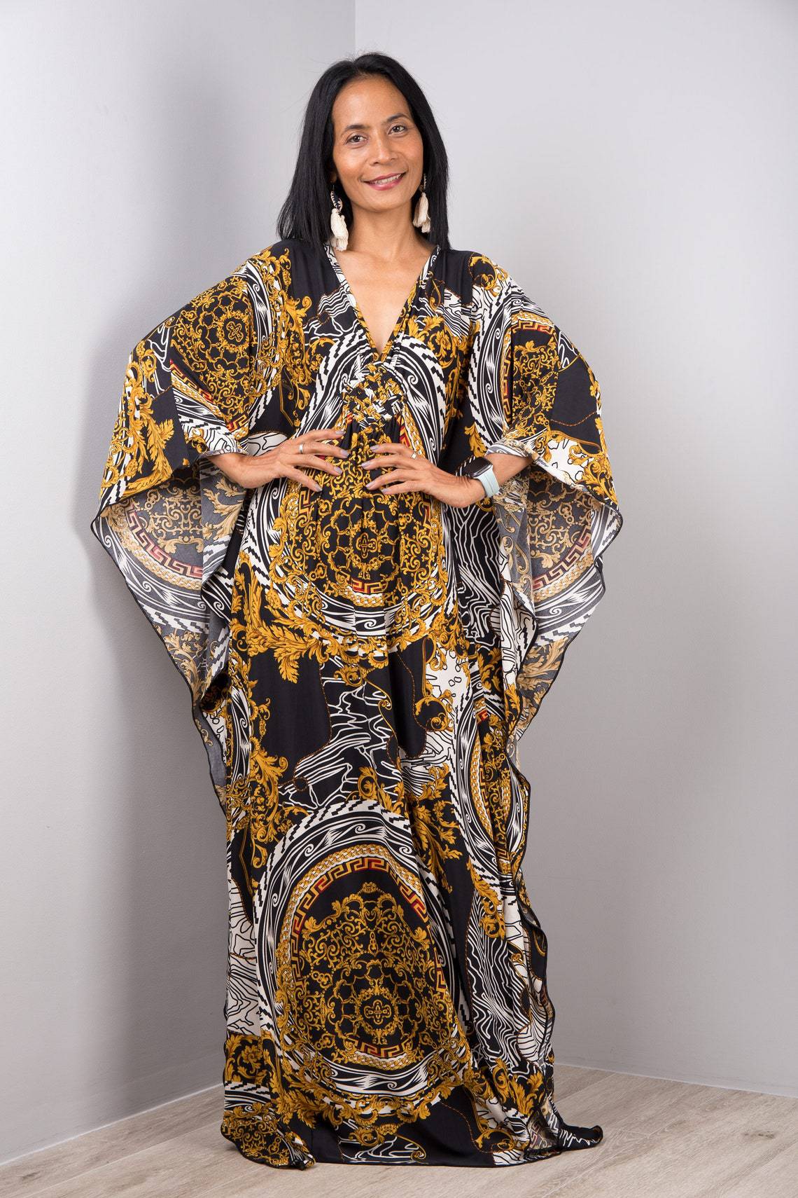 Beach Dress Loose Seaside Vacation Sun Protection Robe Beach Cover Up Swimsuit Outwear Women