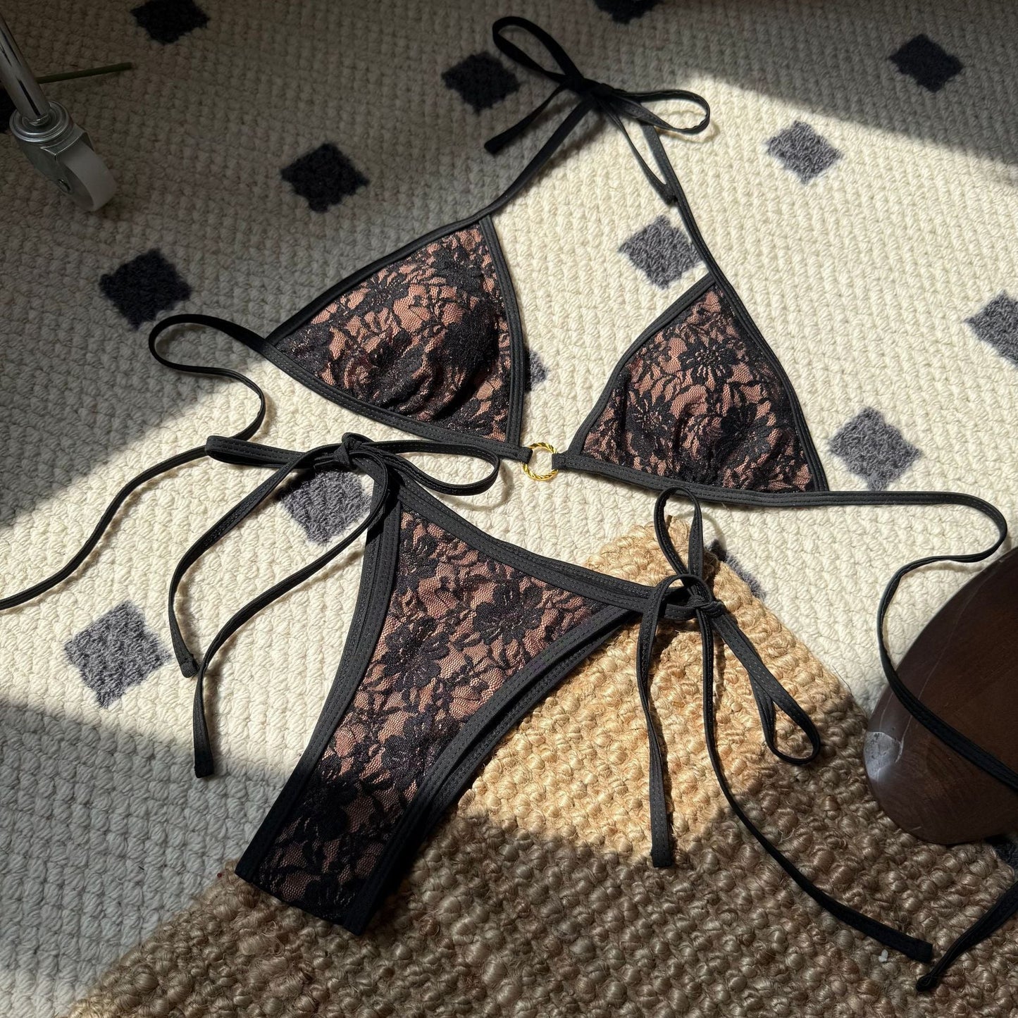 Sexy Lace Triangle Bikini Swimsuit Women Bikini Strap Halter Three Point Swimsuit