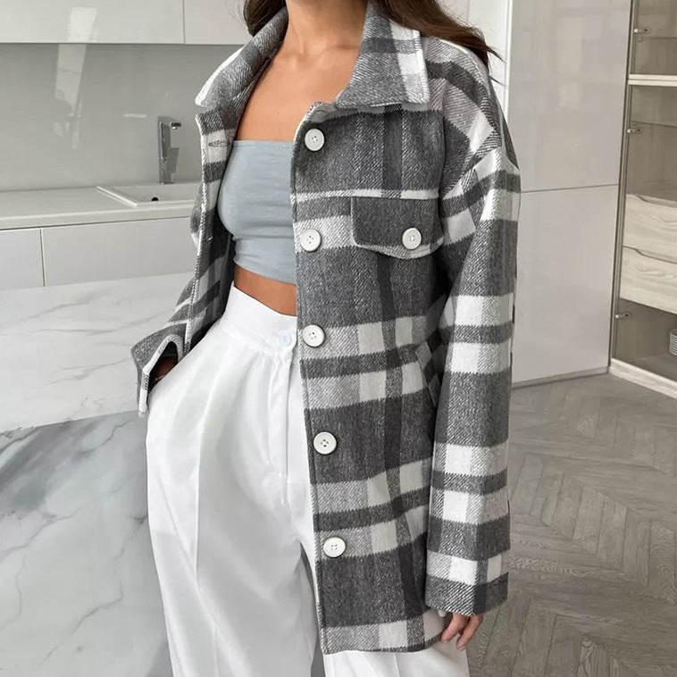 Autumn Winter Plaid Loose Fitting Collared Lace up Woolen Coat Women Overcoat
