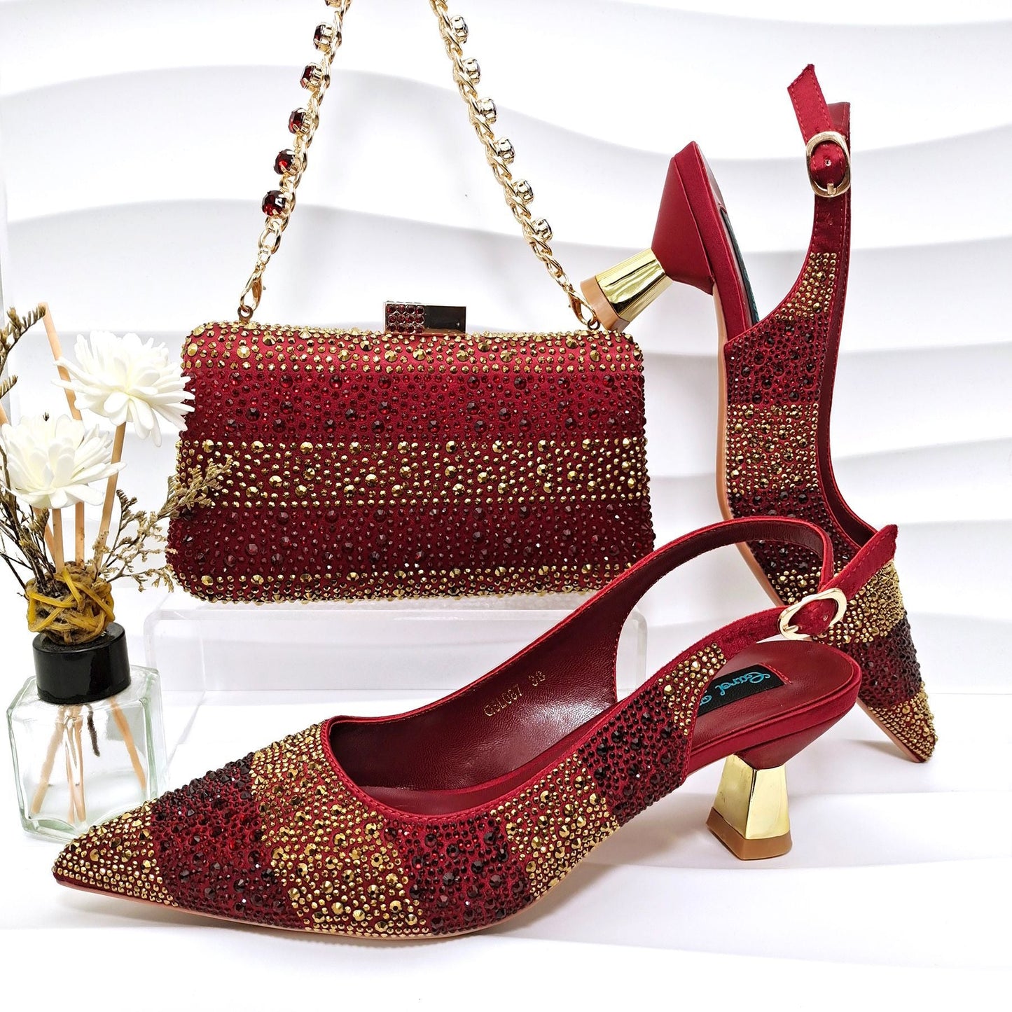 Simple Pointed Striped Delicate Rhinestone Decorative Cocktail Elegant Women Shoes Bags Two Piece Sets High Heels