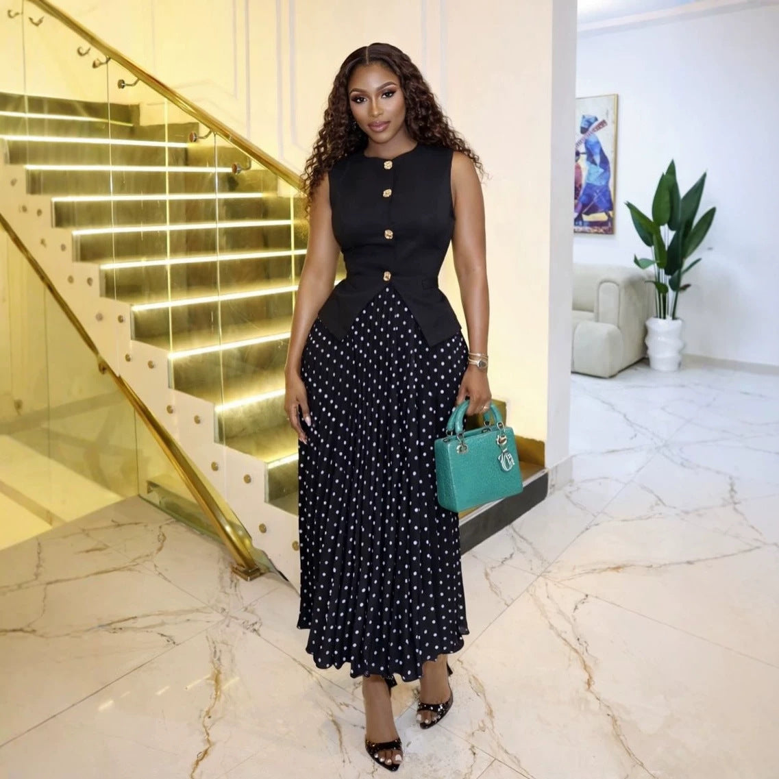 Women Wear Summer Elegant Graceful Sleeveless Waistcoat Vest Pleated Skirt Set