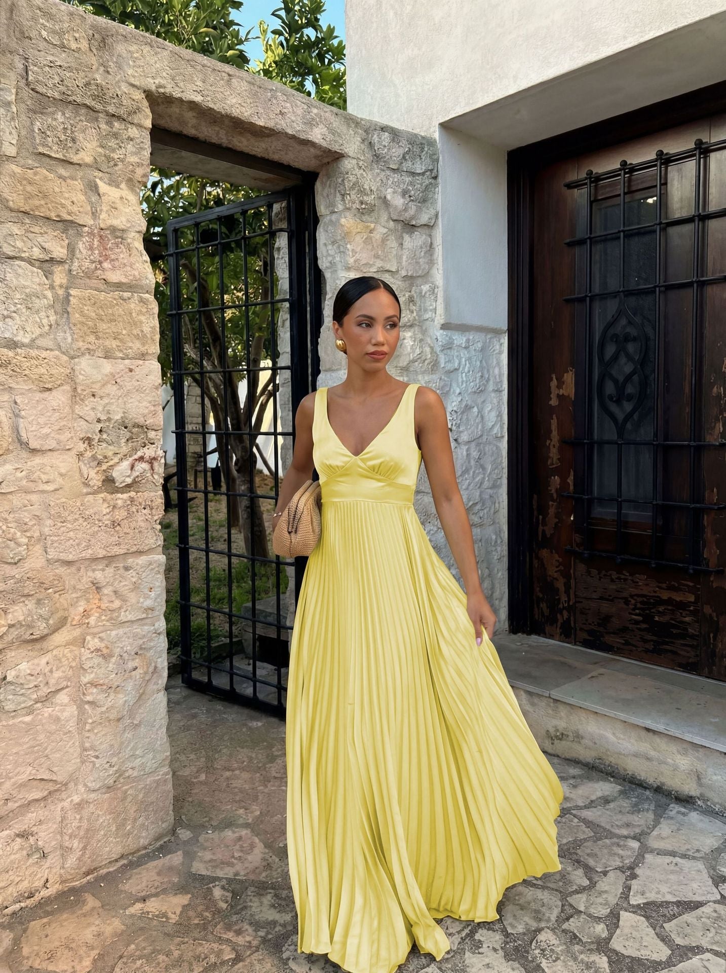 Goods Spring Summer Dress Fitted Waist Pleated V neck Brace Solid Color Dress