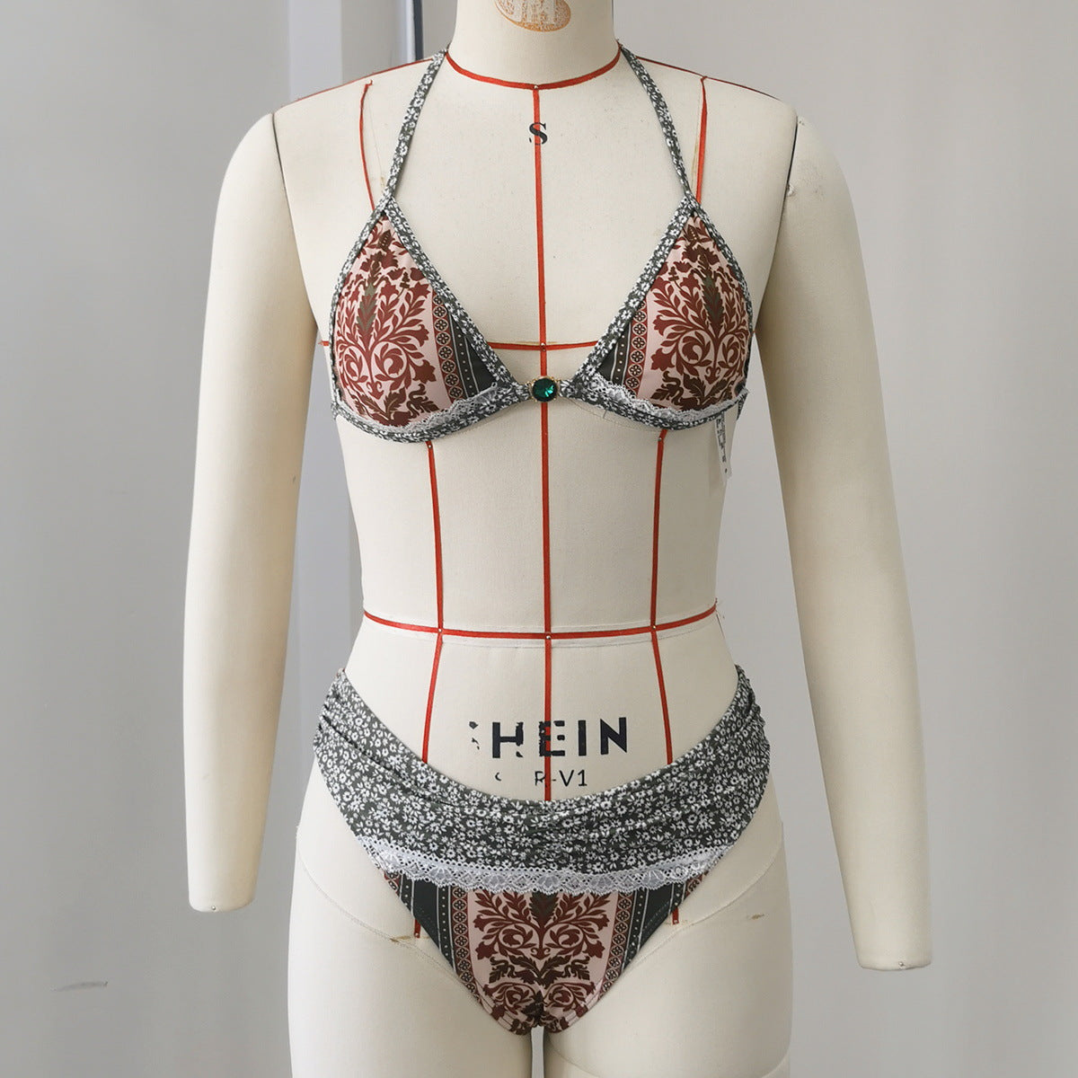 Lace up Lace Ruffled Three Point Bikini One Piece Skirt Outfit Sexy Bikini