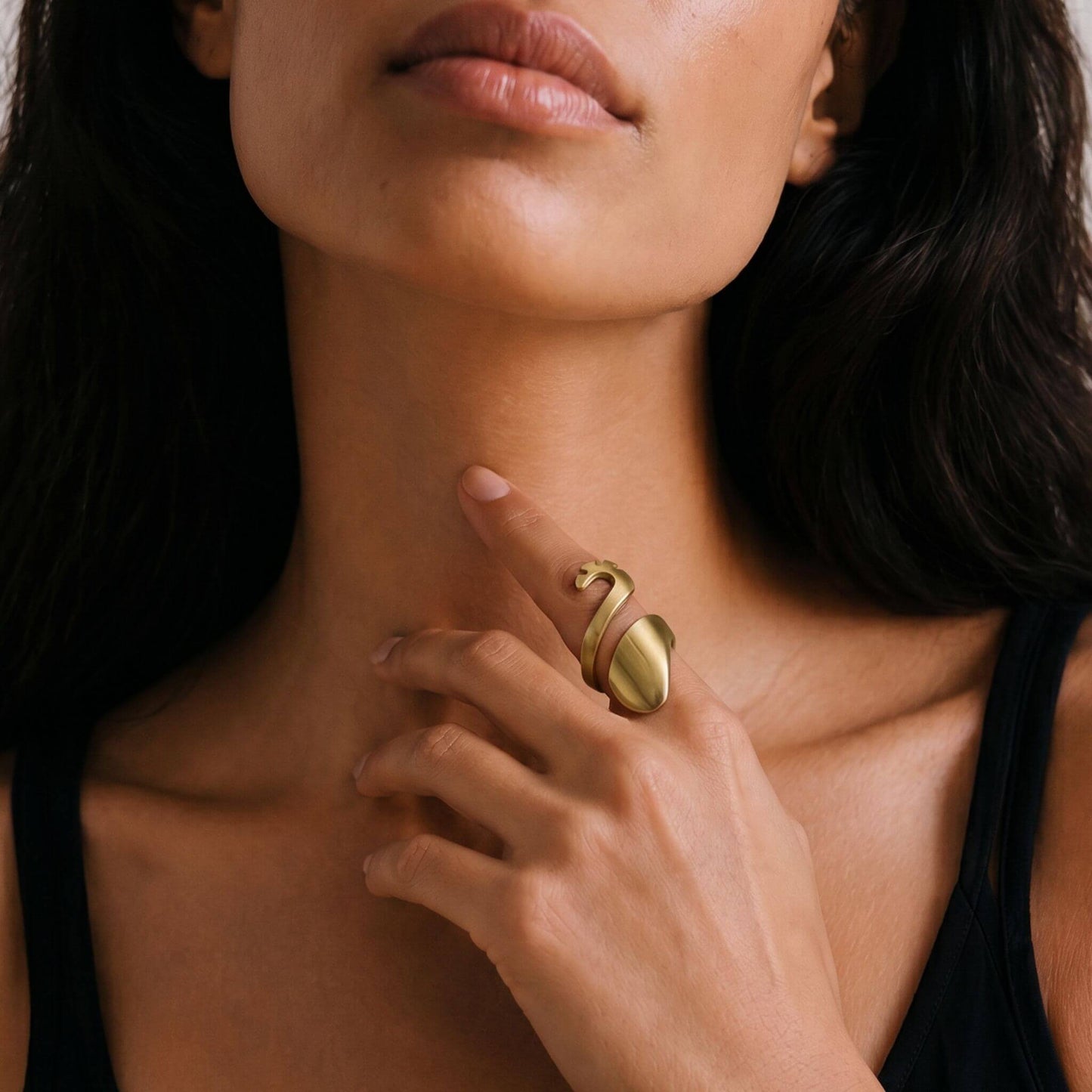Open Wrap Crossover Ring | Mau