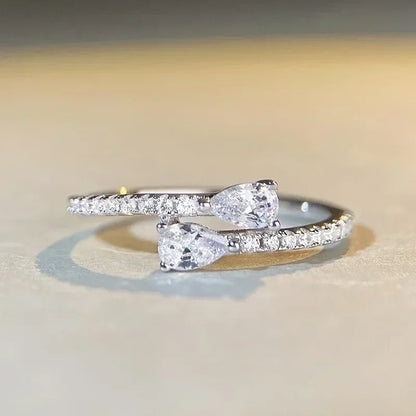 2025 New Shiny Zircon Ring Engagement Ceremony Women's Accessories Wedding Fashion  Jewelry Simple  Wholesale