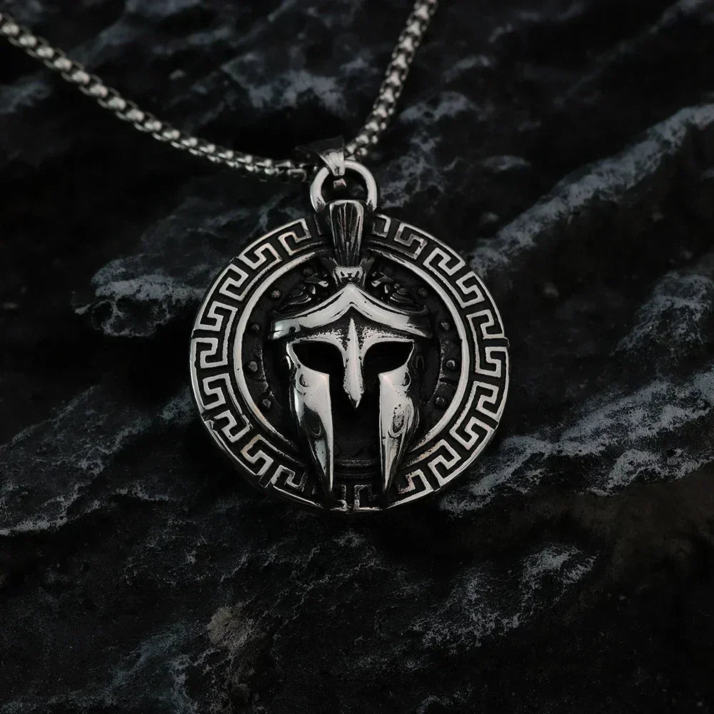 European and American Vintage Spartan Viking Mask Warrior Men's Titanium Steel Necklace Fashion Trend Helmet Handmade Pendant