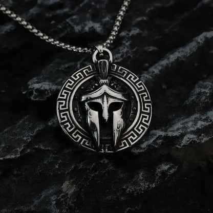European and American Vintage Spartan Viking Mask Warrior Men's Titanium Steel Necklace Fashion Trend Helmet Handmade Pendant