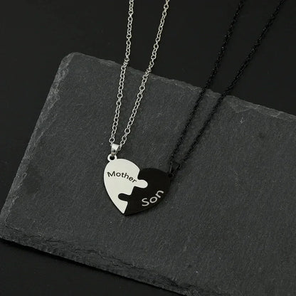 Father Mom Son Daughter Family Necklace Love Heart Puzzle Pendant Necklace Stainless Steel Jewelry for Women Mother's Day Gift