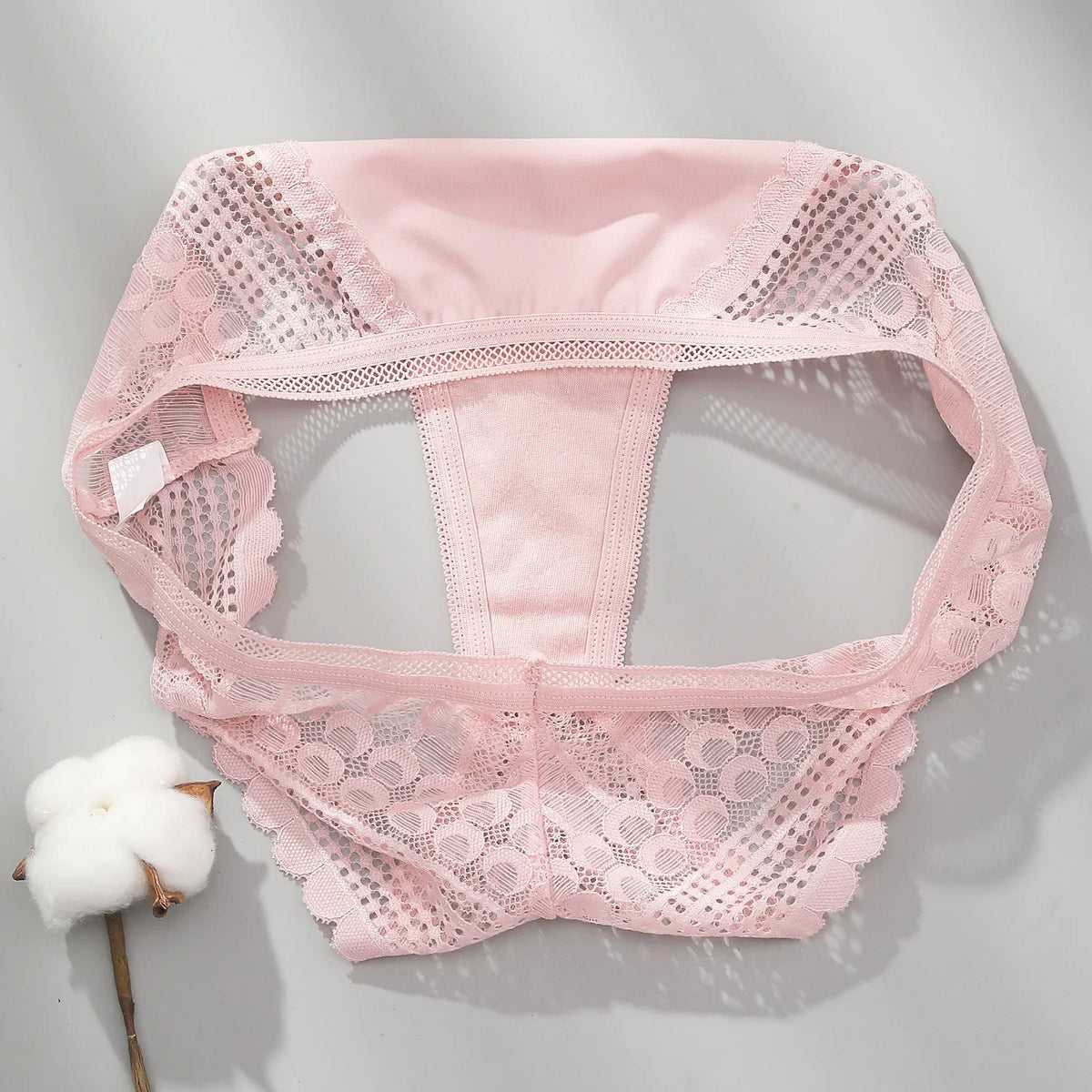 Brazilian Style Ice Silk Lace Girl Panties Hollow Out Sexy Low-rise Women's Hipster Cool Underwear Thong Briefs Lingeries Tanga