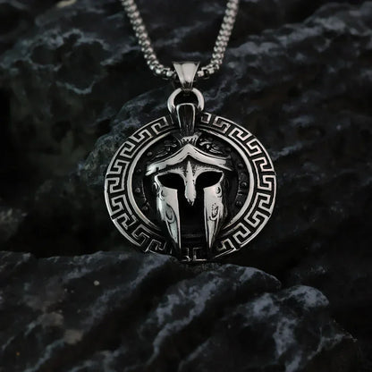 European and American Vintage Spartan Viking Mask Warrior Men's Titanium Steel Necklace Fashion Trend Helmet Handmade Pendant