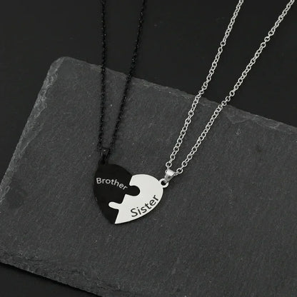 Father Mom Son Daughter Family Necklace Love Heart Puzzle Pendant Necklace Stainless Steel Jewelry for Women Mother's Day Gift