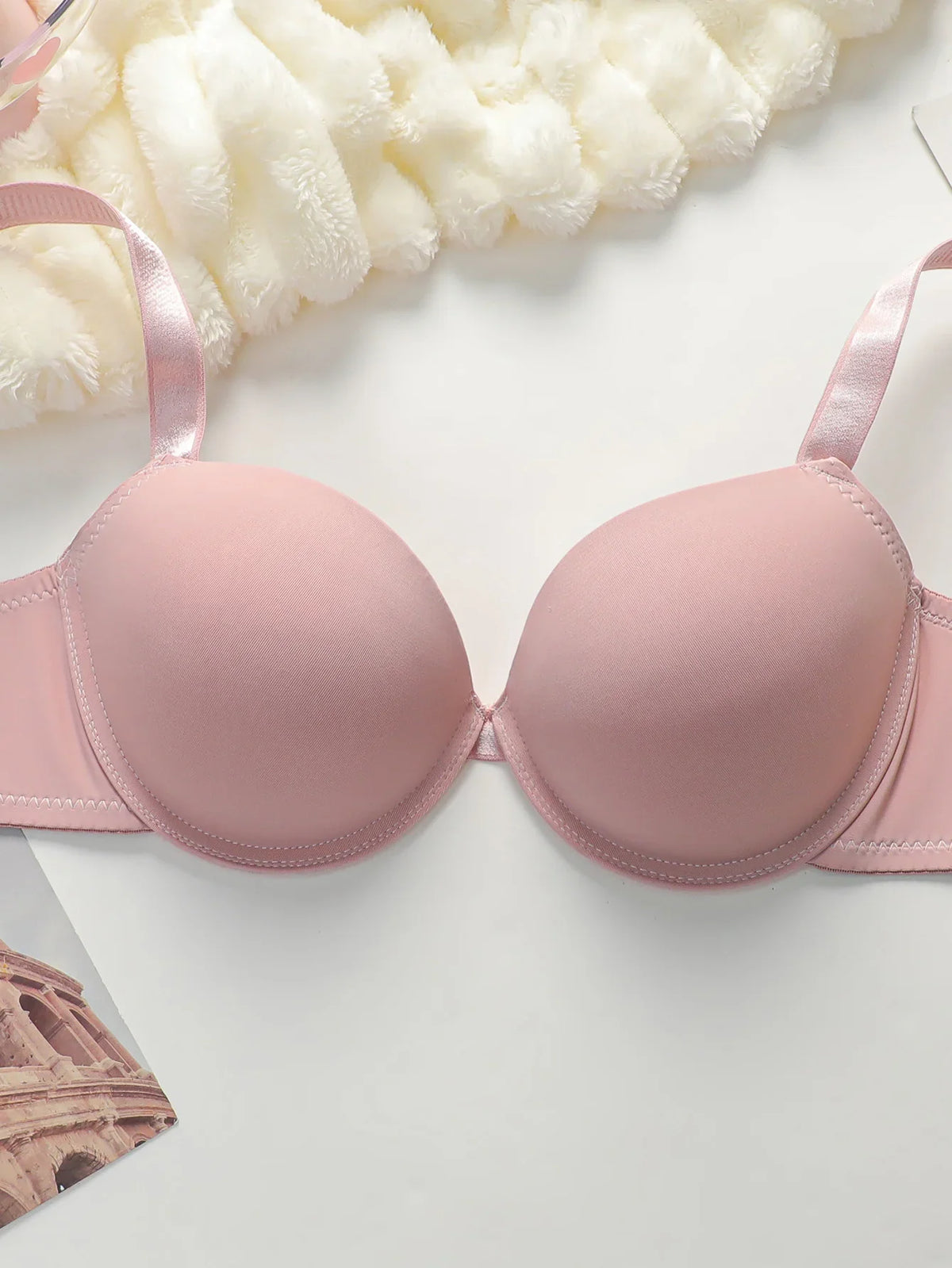Thickened bra set gathering and bursting solid color set suitable for wearing sexy women's underwear with small breasts B2051
