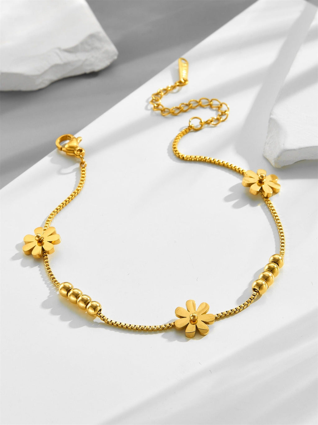 18k gold small daisy bean luck bead bracelet