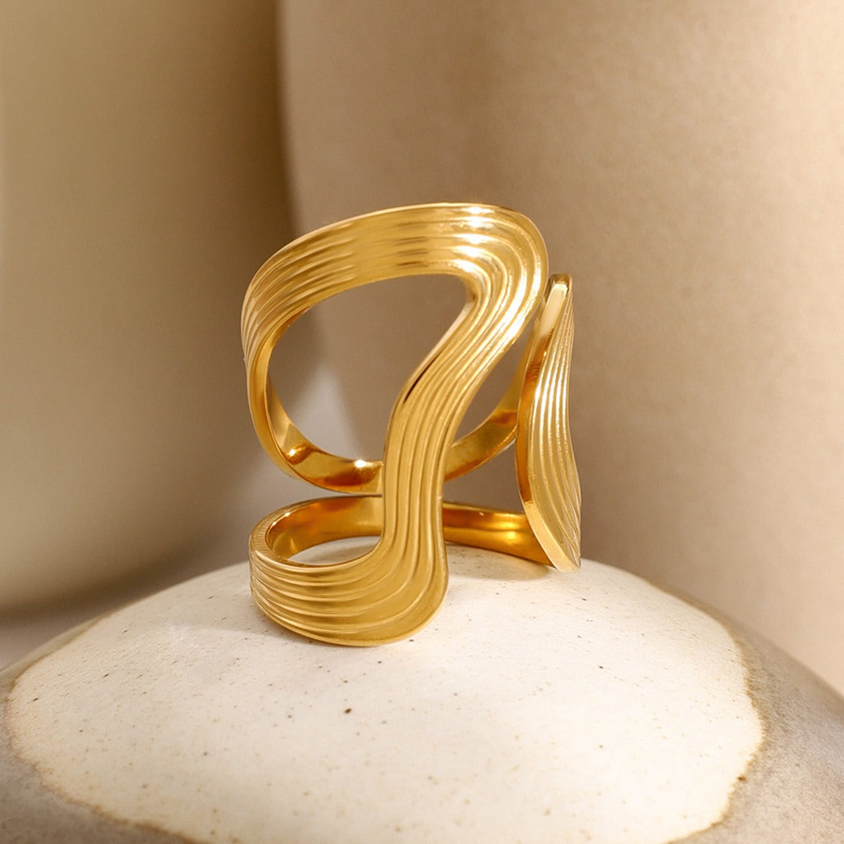 18K gold earrings, rings, and bracelets for a luxurious and high-end look