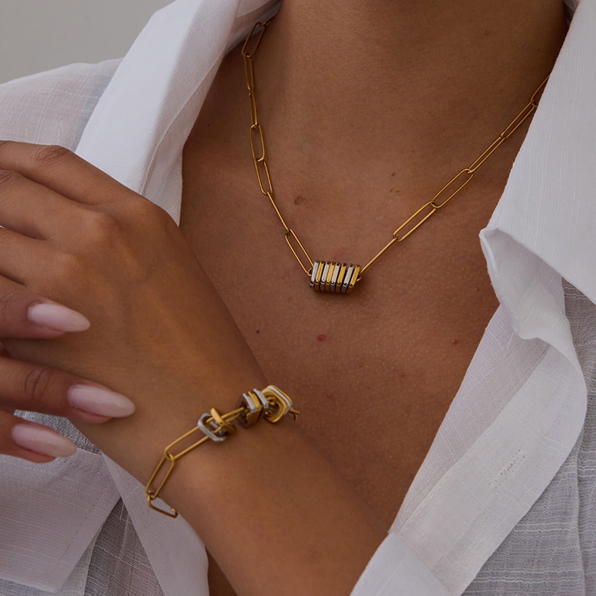 Titanium steel necklace light luxury clavicle chain bracelet