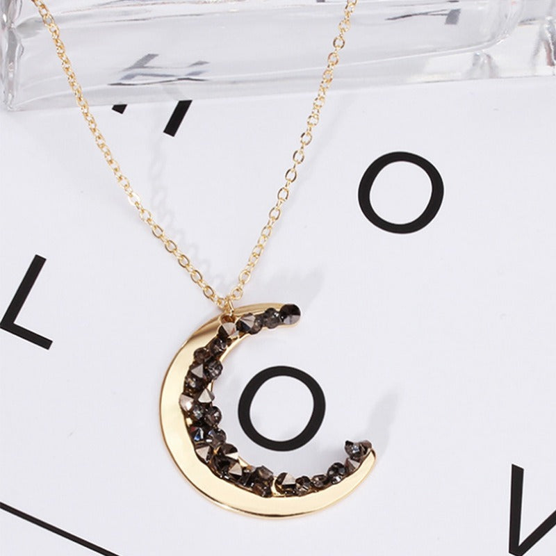Light luxury moon rhinestone necklace