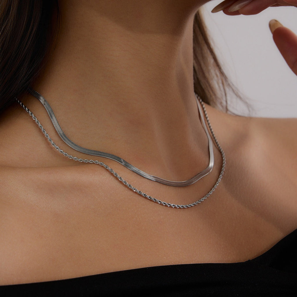 Double chain design simple personality necklace