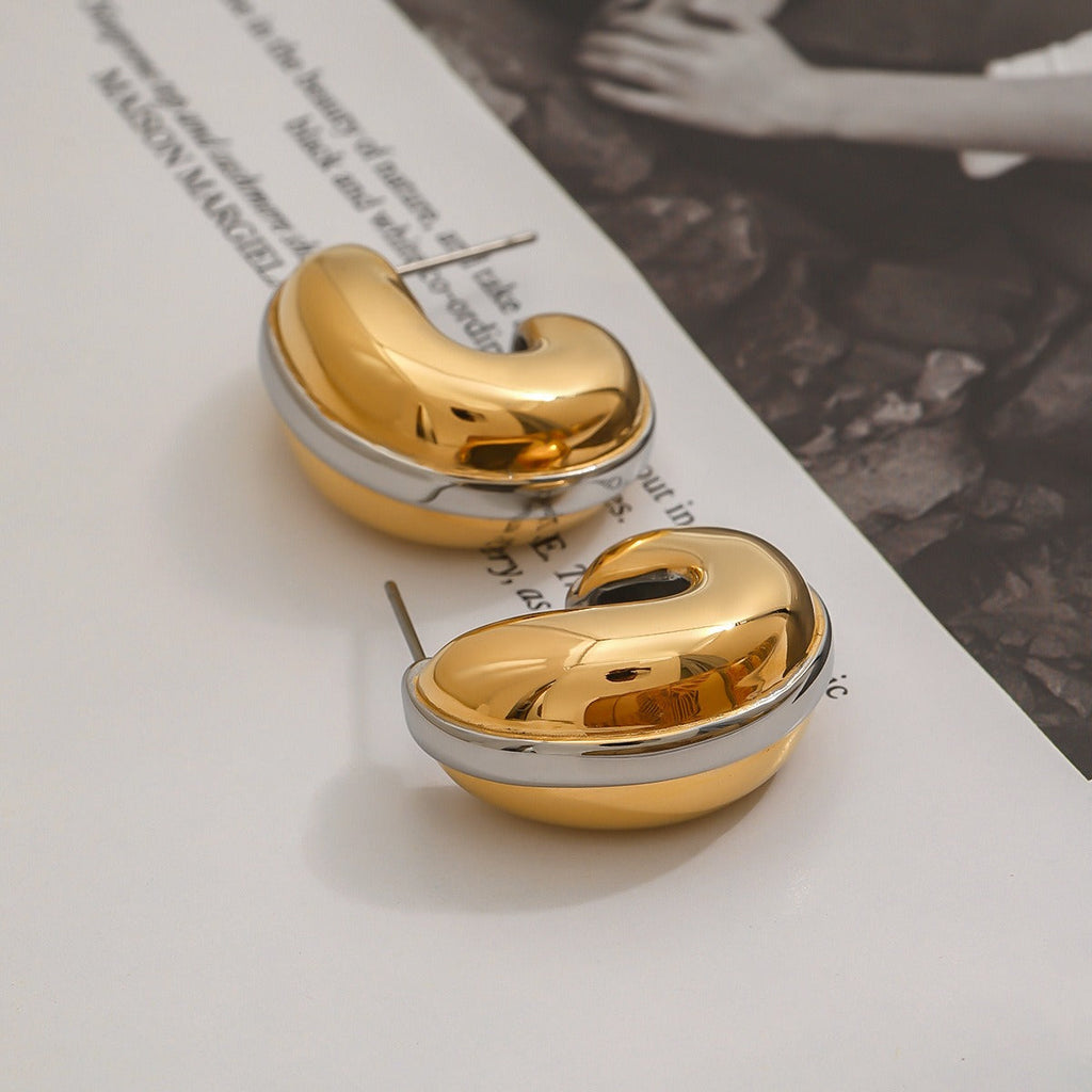 18k gold teardrop-shaped earrings with gold and silver color matching design, simple and unique