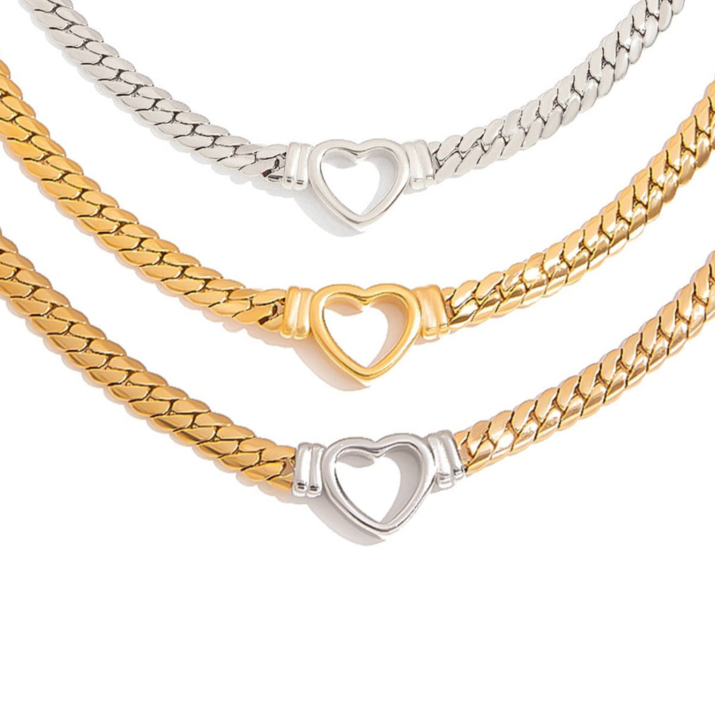 18K Gold Hollow Heart Design Trendy Personalized Necklace