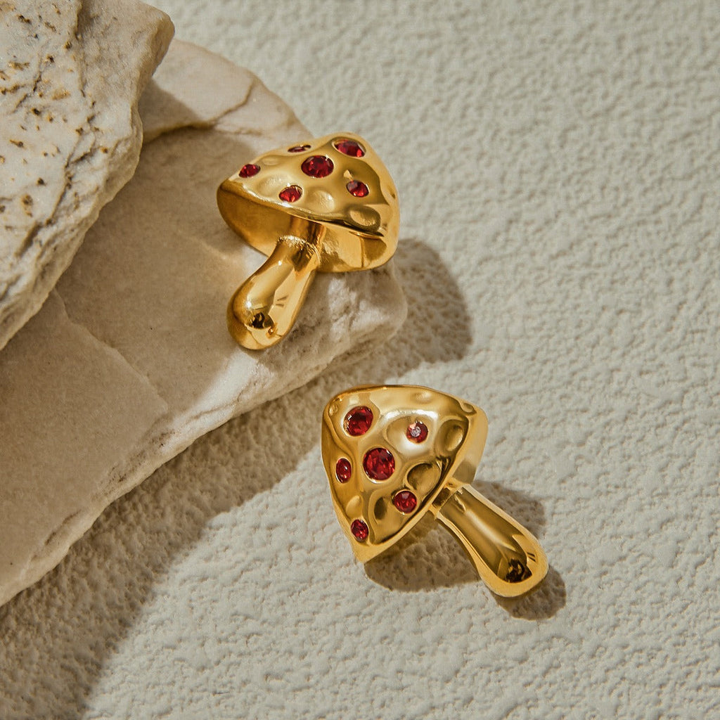 18K gold mushroom-shaped earrings inlaid with gemstones, exquisite and noble design