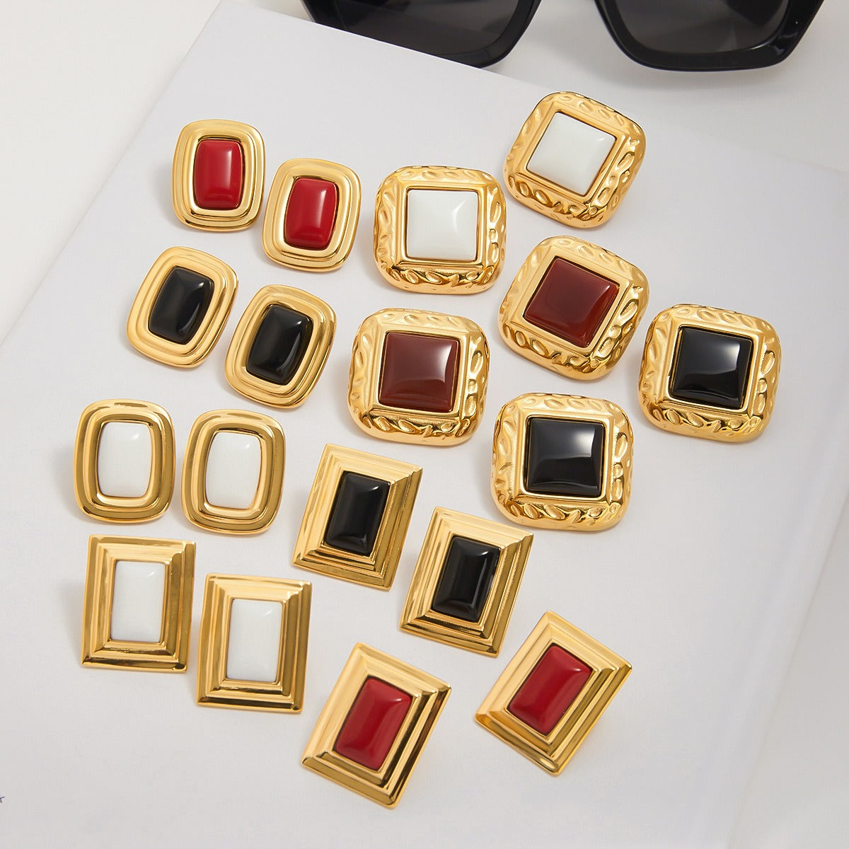 18K gold geometric square with texture design classic retro earrings