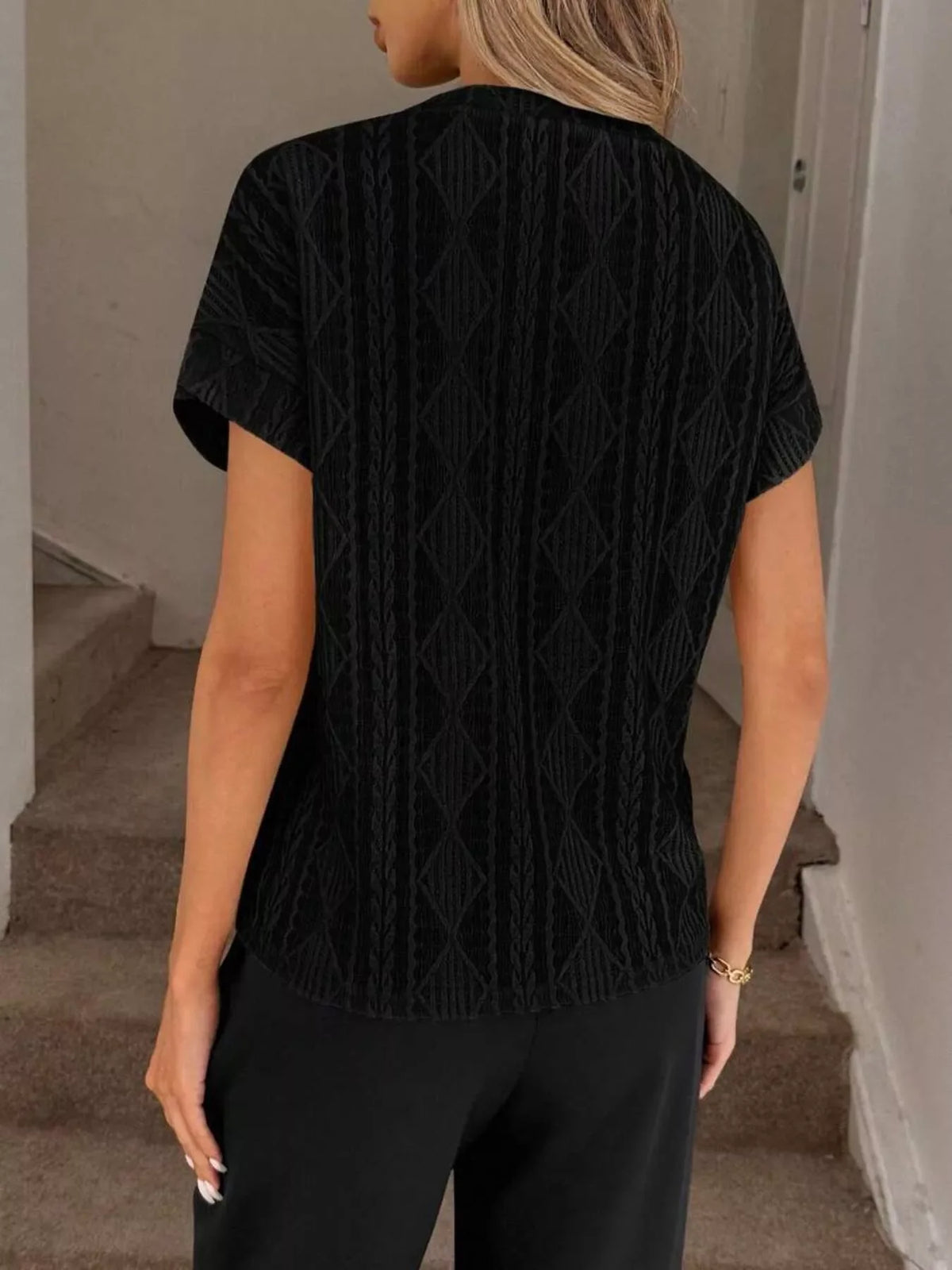 Diamond Pattern Round Neck Top